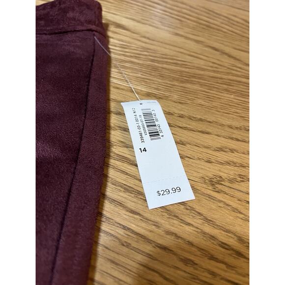 NWT Old Navy short Skirt Ladies Size 14 Suede Mile Skin Women’s Wine Tasting - Picture 3 of 10